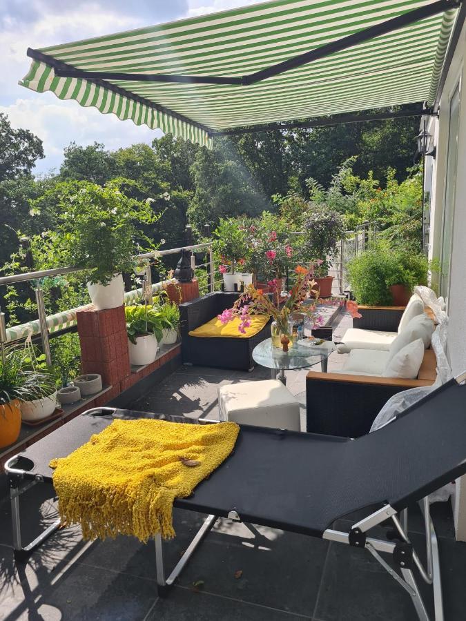 Cozy Room With A Beautiful Garden View Баунатал Екстериор снимка